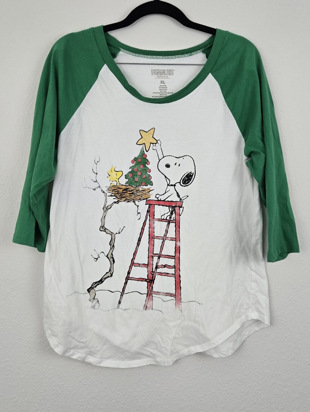 Peanuts Raglan 3/4 Sleeve Christmas Top